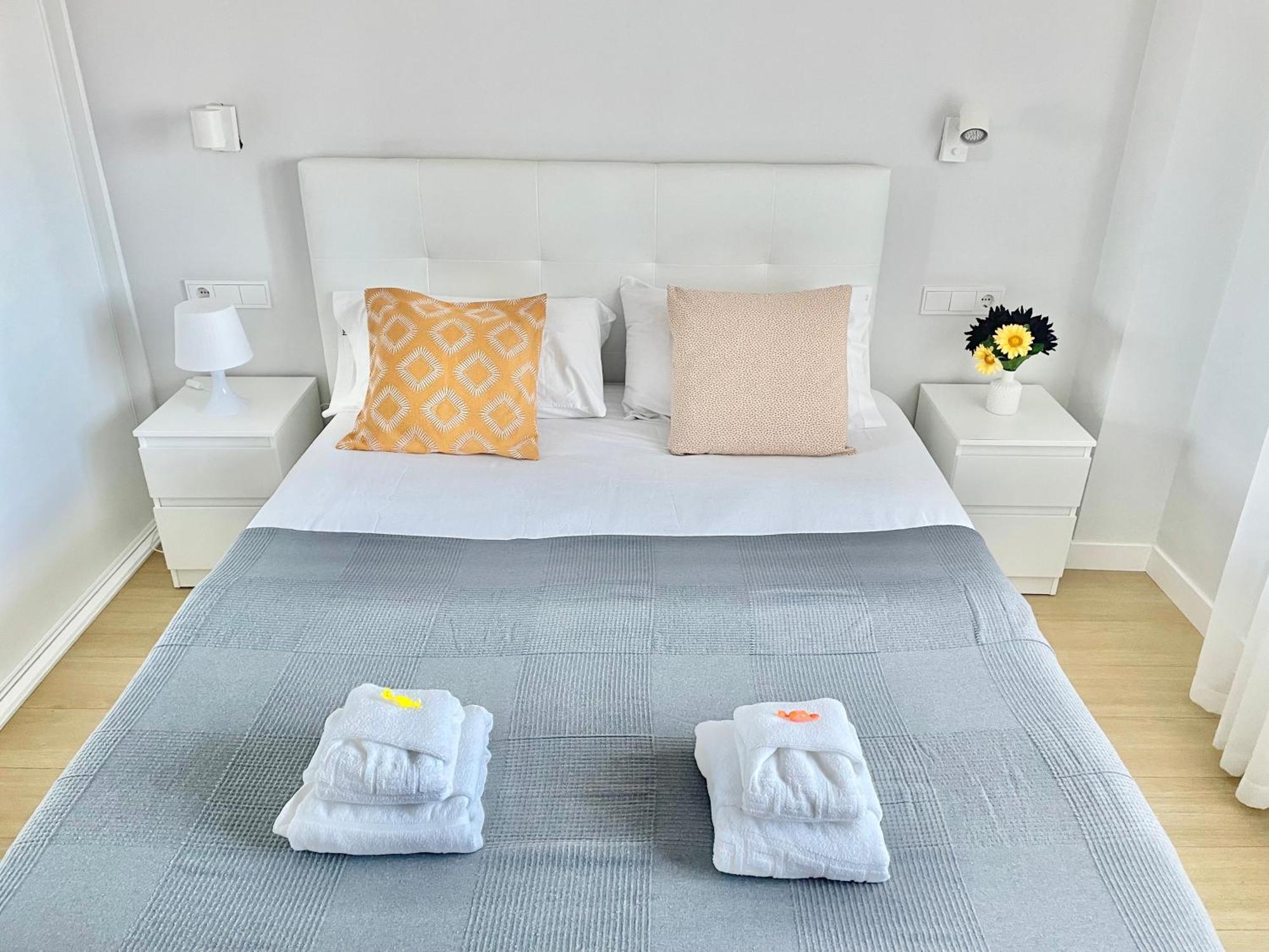 Apartamento San Lorenzo Playa. Vistas Al Mar. Gijón Kültér fotó